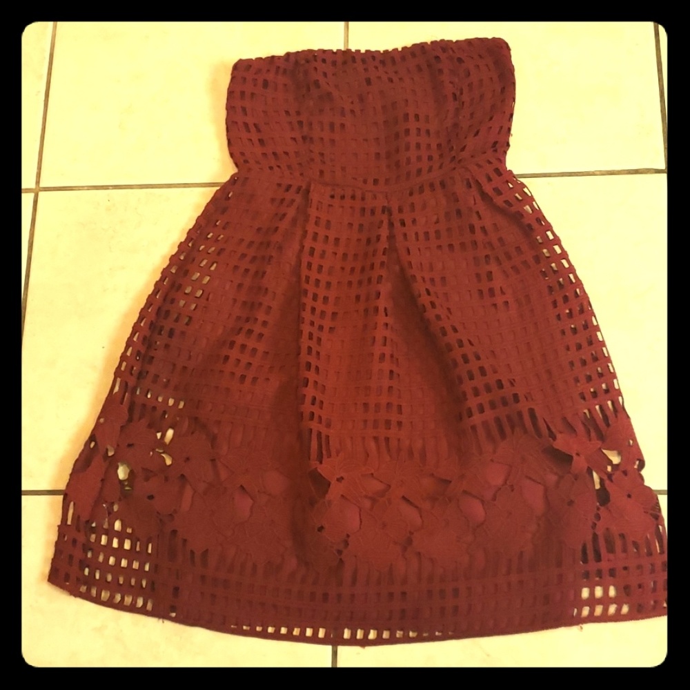 Wine crochet short lengthed dress